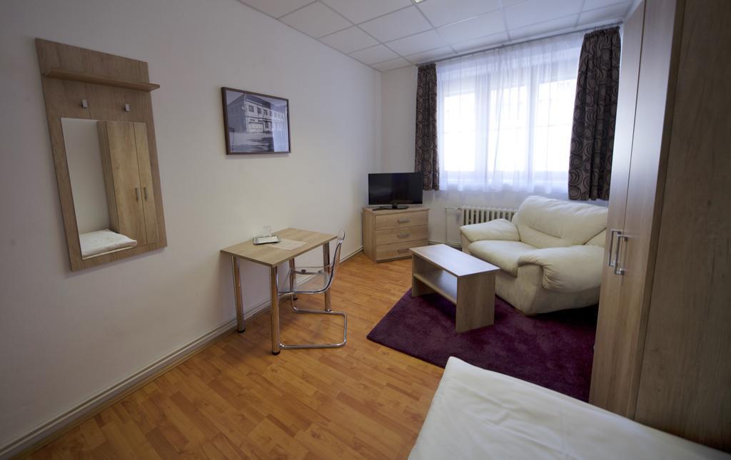 U Heligonky Hotel Brno Ngoại thất bức ảnh